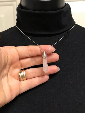 Quartz Pendant Necklace Rose Quartz Crystal Bullet 18-inch Snake Chain NEW